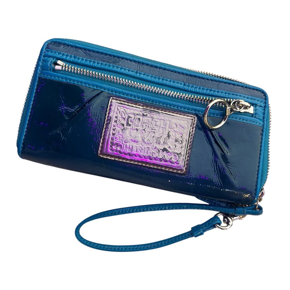 Coach Poppy Blue Patent Leather Zip Around Wristlet Wallet EUC